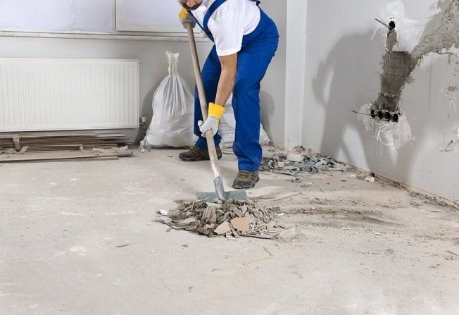builders cleaning